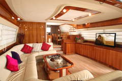 Ferretti 760 Fly with crew - picture 6