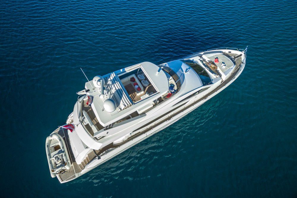Sunseeker 25m Luxury Yacht - resim 2