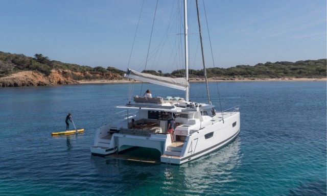 Fountaine Pajot Saona 47 A - picture 2