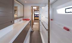 Fountaine Pajot Saona 47 A - picture 7