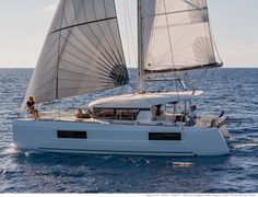 Lagoon 40 N - picture 4