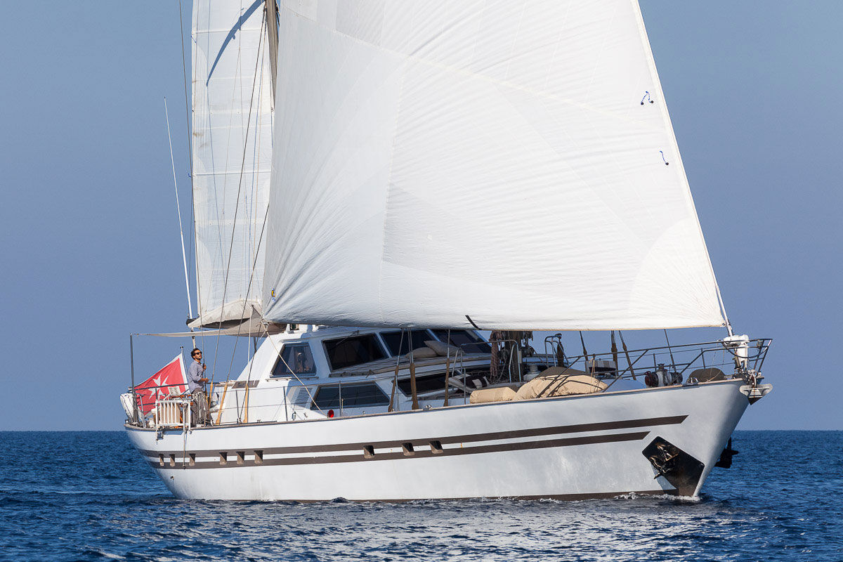 Sailing Yacht 27 m - picture 2