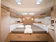 Bavaria C45 Holiday - picture 2