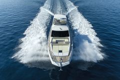 Azimut 66 Fly - picture 3