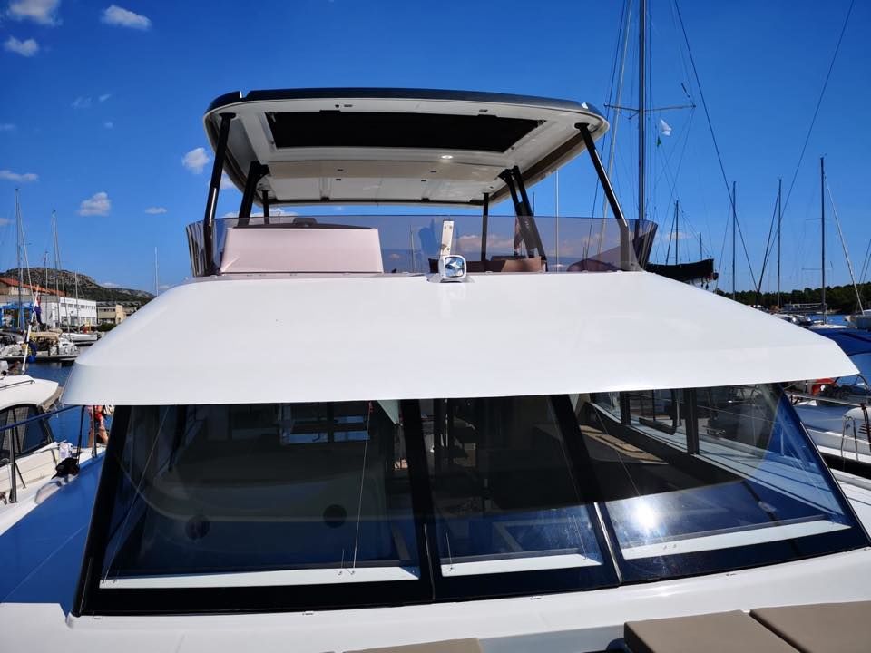 Fountaine Pajot MY 44 - picture 2