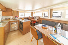 Lagoon 450 Fly A/C & GEN. - picture 4