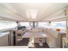Fountaine Pajot Lucia 40 AC & GEN - picture 3