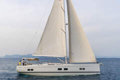 Hanse 588 - ONLY Skippered - picture 10