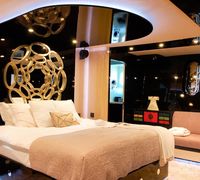 32m VBG Luxury Yacht with Crew! - immagine 8
