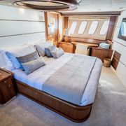Sunseeker 82 with Fly! - immagine 8