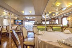 50m Lux-Cruiser with 19 Cabins! - resim 6