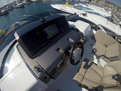 Galeon 430 Skydeck - picture 4