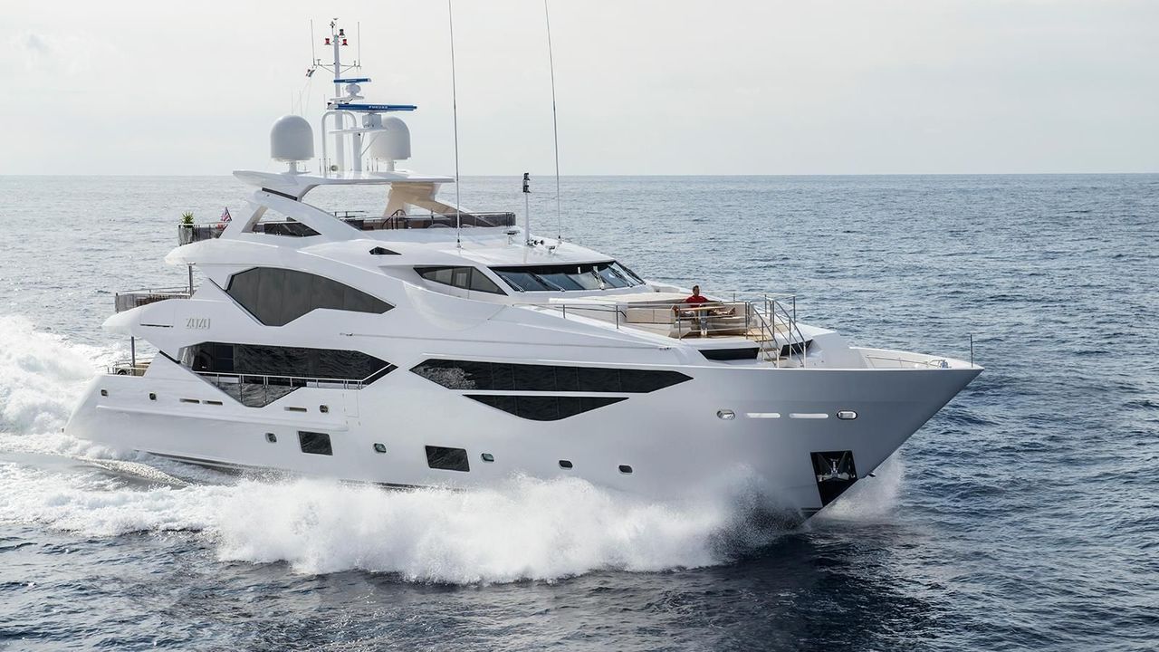 NEW Sunseeker 131 Luxury Yacht
