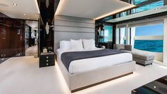 NEW Sunseeker 131 Luxury Yacht - fotka 9