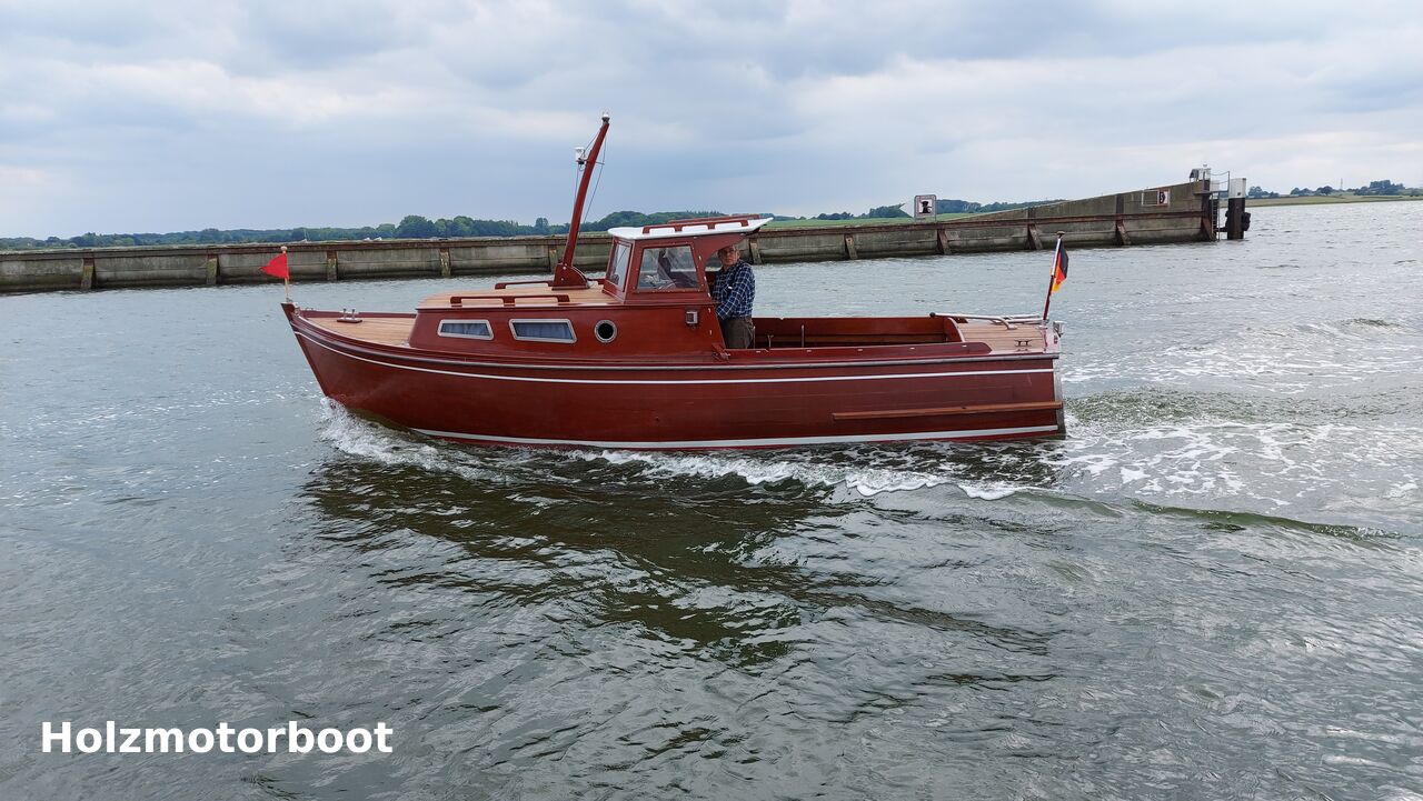 G. Pehrs Holzmotorboot/Angelboot - fotka 2