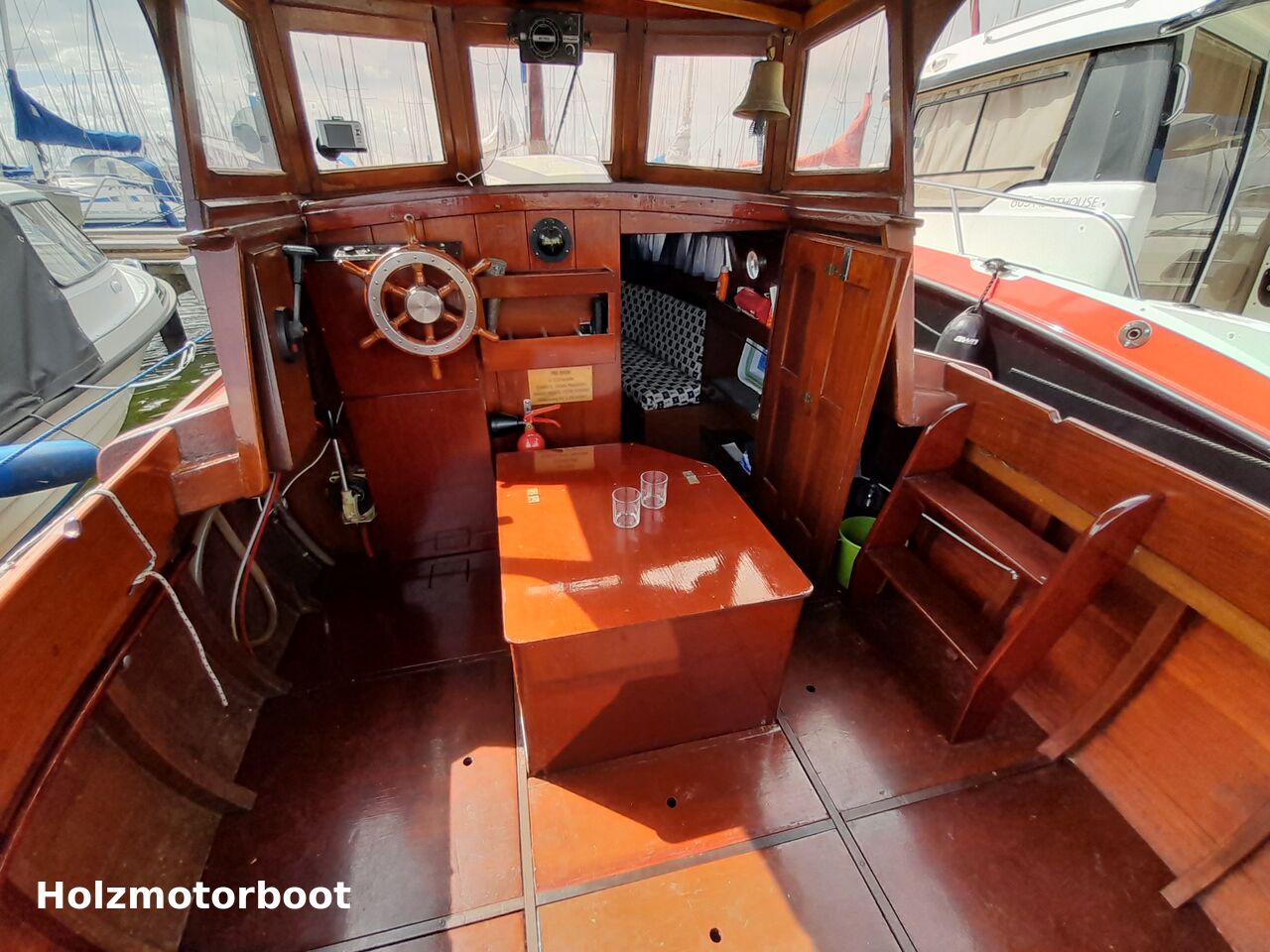 G. Pehrs Holzmotorboot/Angelboot - fotka 3