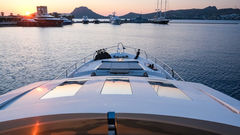 Motor Yacht - picture 7