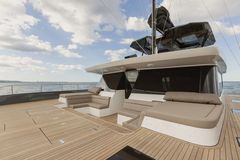 Moon Yacht 58 - picture 6