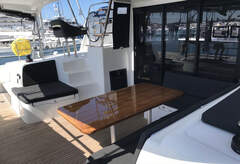 Lagoon 42 Owner Version - picture 2