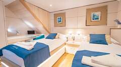 NEW Lux-Mini Cruiser with 18 Cabins for 36 Guests! - foto 7