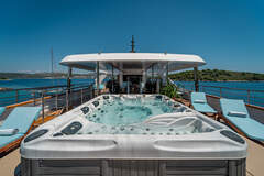 NEW Lux-Mini Cruiser with 18 Cabins for 36 Guests! - billede 3