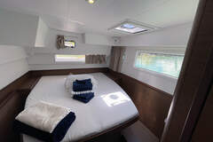 Lagoon 42 N - picture 9