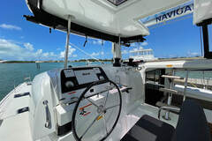 Lagoon 42 N - picture 4