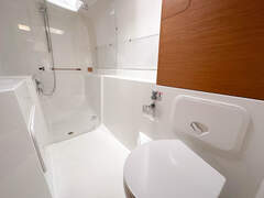 Excess 11 3cabins - picture 7