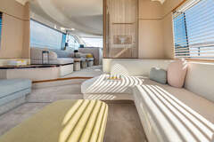 Azimut 68 Fly - picture 6
