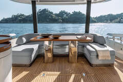 Azimut 68 Fly - picture 5