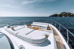Azimut 68 Fly - picture 4