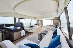 Prestige 590 Fly - picture 9