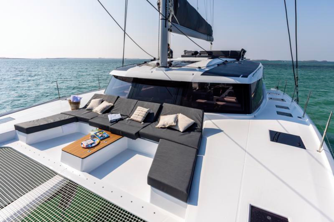 Fountaine Pajot Aura 51 (Crewed) - picture 3