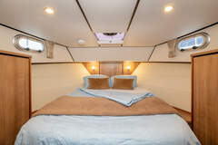 Linssen Grand Sturdy 35.0 AC - picture 4