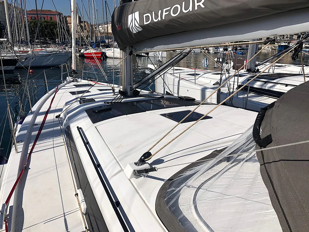 Dufour 470 Grand Large - image 2