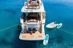 Motoryacht - picture 4